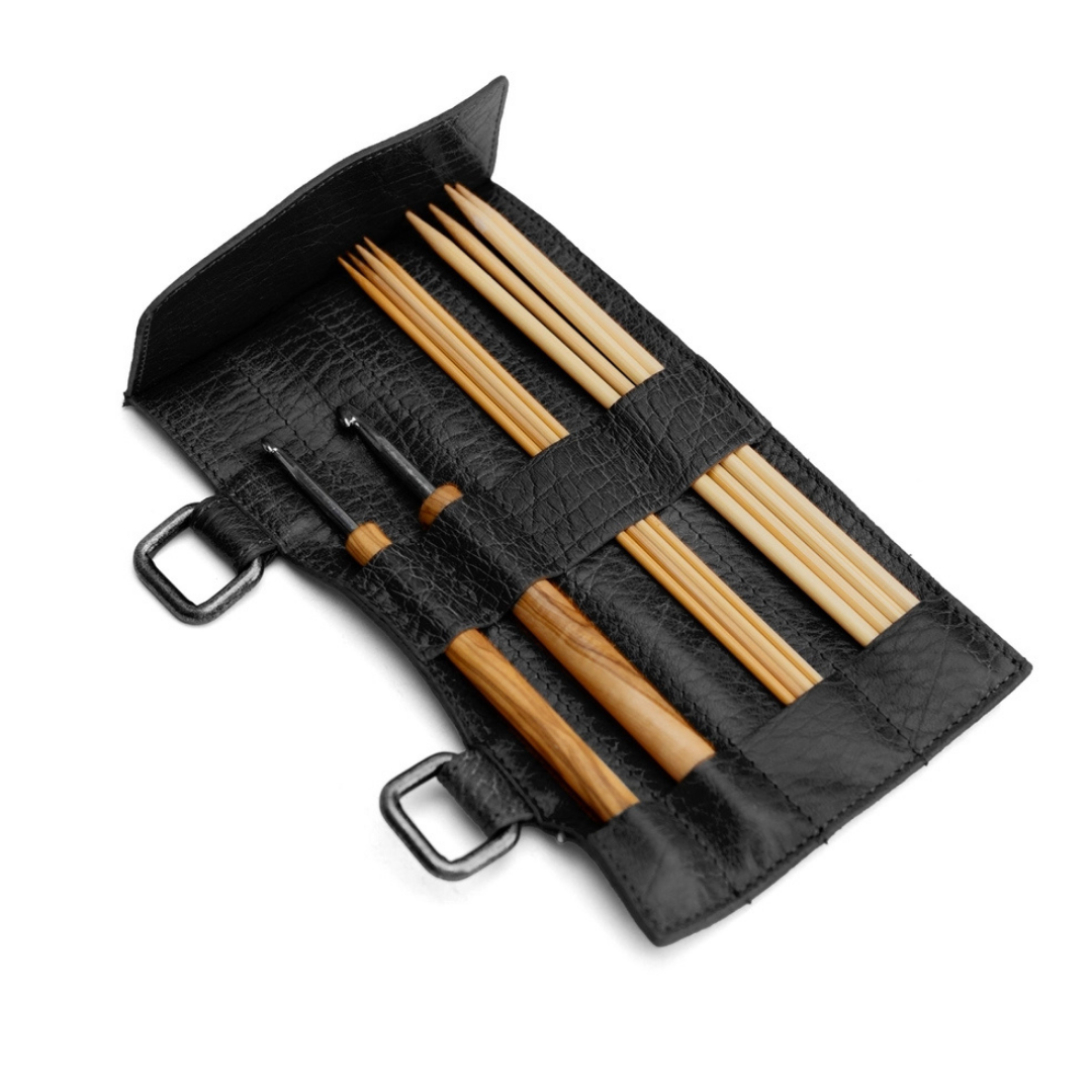 MUUD Carita Page C- Black