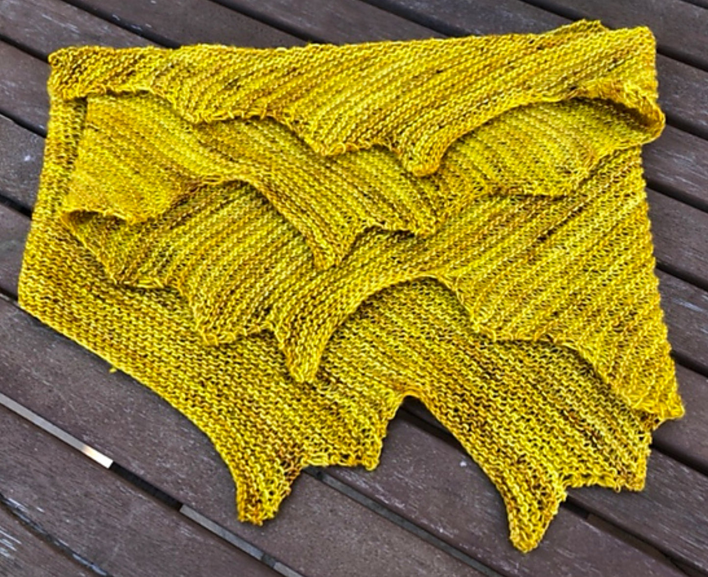 Winged Geillis shawlette Pattern PDF Download