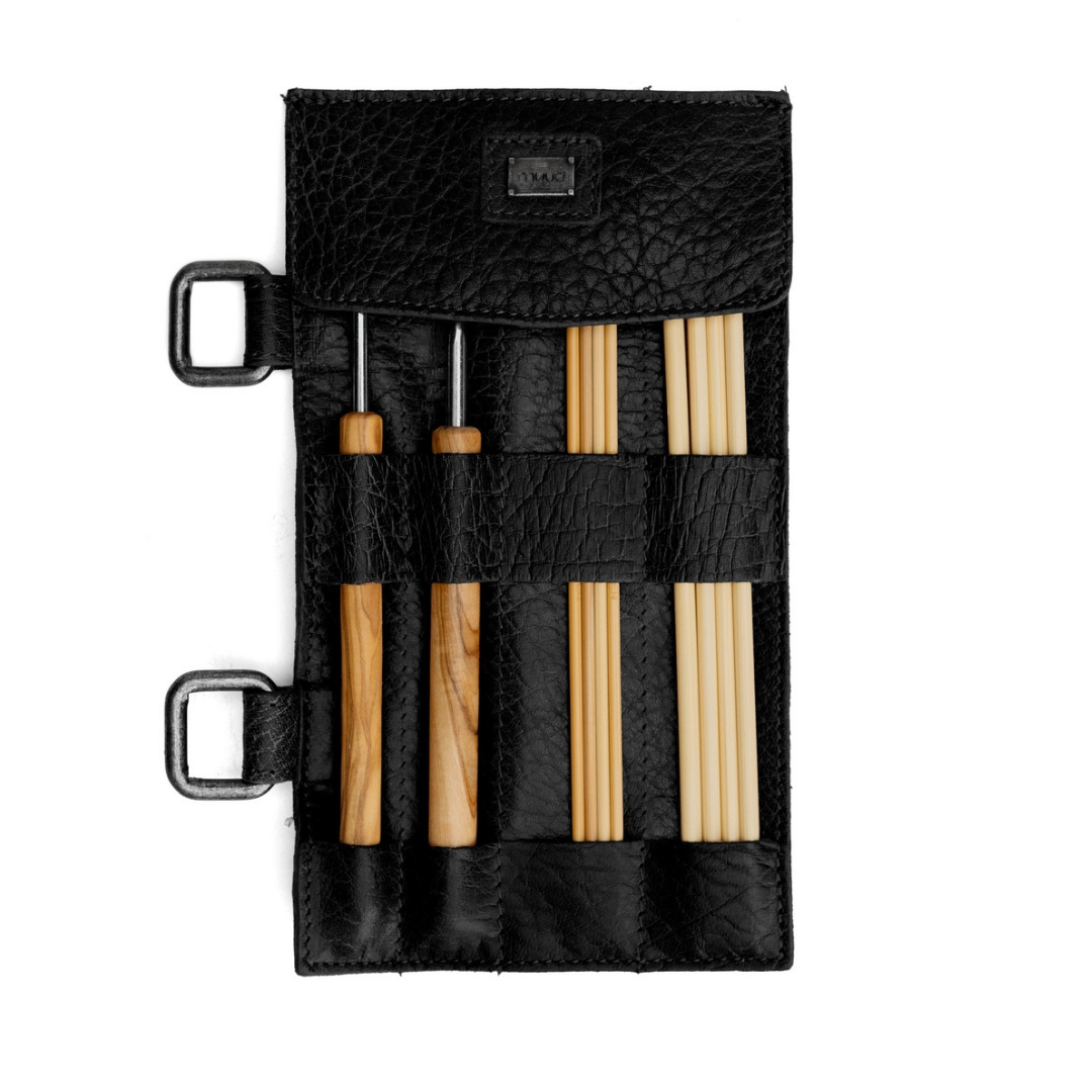 MUUD Carita Page C- Black